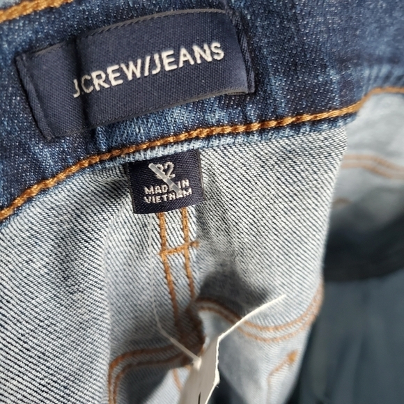 J. Crew Straight Rip-and-Repair size 32 NWT - Picture 7 of 8